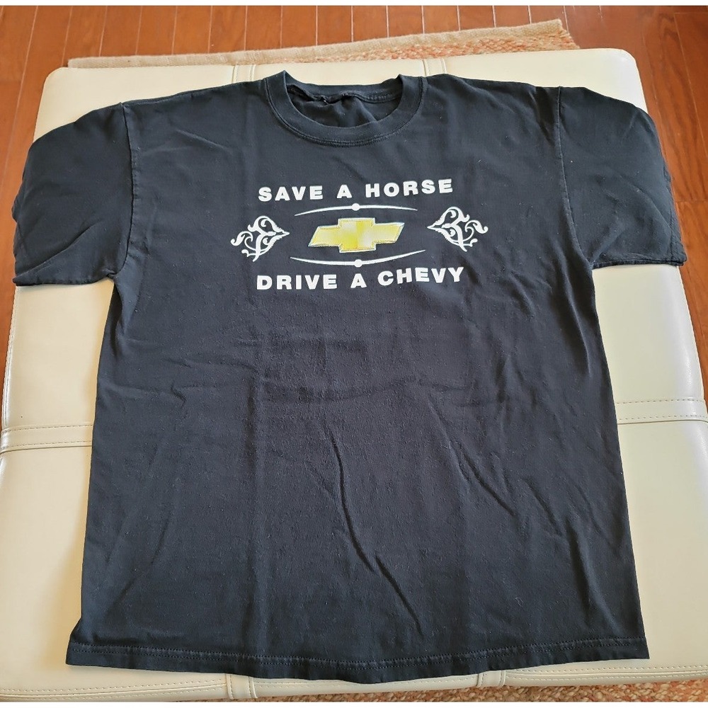 Save A Horse Drive‎ A Chevy T-Shirt size Large